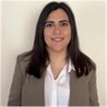 María