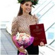 Laureata in scienze politiche e in formazione e sviluppo delle risorse umane, attualmente studentessa di filosofia offro ripetizioni private di tutte le materie umanistiche