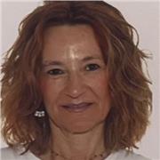 Soy una persona muy abierta y sociable. Experiencia en todos los niveles de español e italiano. 
Todas las edades y perfiles.