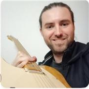 De la guitarra eléctrica a la española, del blues al flamenco, conoce los trucos para llevar tu guitarra al siguiente nivel