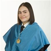 Profesora de inglés con experiencia con grado y máster en Estudios Ingleses. Para clases presenciales en Salamanca u online.