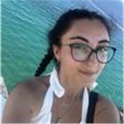 llevo varios años trabajando con personas con discapacidad, además de ir adquiriendo conocimientos para poder enseñar a estas.