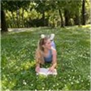 Fluent native Italian speaker for online conversation classes and grammar. Text me if interested! :)