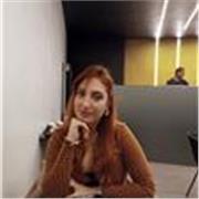 Sono Serena Orsini, studentessa di Lettere moderne, e offro lezioni private di letteratura italiana, storia e geografia