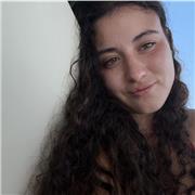 Soy una persona muy amable con ganas de trabaja, me gustan mucho los niños y niñas, estoy estudiando magisterio Infantil en la UA