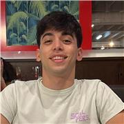 Estudiante de Administración y Dirección de Empresas doy clases de repaso de todas las asignaturas a estudiantes de Primaria y ESO