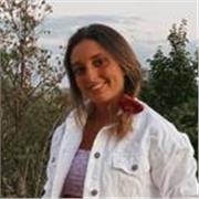 Profesora de educación infantil y primaria. Hablo Catalán nativo y castellano a la perfección. Mi ingles es de nivel B2.2