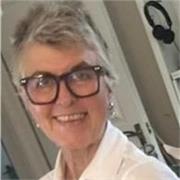 1 give 1:1 lessons to adults learning English. Lessons tailored to your individual needs and goals.