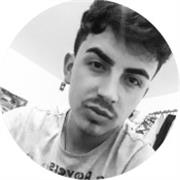 Soy Danilo Zúñiga, un entusiasta de las matemáticas con experiencia en el campo. Enseño matemáticas a niños y adultos