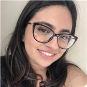 Profesora de inglés para todas las edades y niveles, joven con mucha paciencia y ganas de enseñar a usar el lenguaje naturalmente.