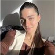 Profesor de inglés de apoyo, dispuesto a enseñar y reforzar conocimientos para su mayor desempeño