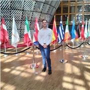 Italienischlehrer für jede Altersgruppe. Professionelle, entspannte und effiziente Arbeitsatmosphäre