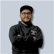 Profesor de música, bajo, canto, batería y piano