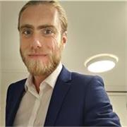 Enjoyable Classes from a fully-qualified English Tutor teaching students of all ages and cultures