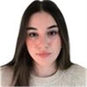 Profesora de inglés apta para todas las edades.