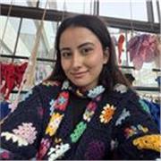 Language tutor and teaches languages Turkish, English, Italian. 