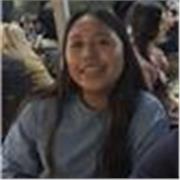 Estudiante universitaria y apto para niños de primaria y ESO