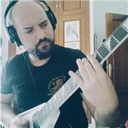 Doy clases de guitarra eléctrica enfocadas a los estilos Rock y Metal