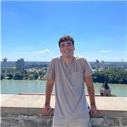 Laureando in Filosofia. Ho frequentato il liceo scientifico, diplomato con 100/100. Ottime referenze. Disponibile anche per Fisica