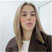 Universitaria graduada en bachillerato científico, con experiencia dando clases de repaso a niños de distintas edades.