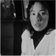 Licenciada en Artes Visuales, con capacidades educativas para el área del dibujo, ilustración, dibujo técnico y diseño gráfico.