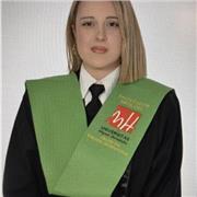 Titulada en Terapia Ocupacional con los conocimientos suficientes para dar clases de primaria e infantil