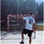 Soy un chico amante del deporte desde pequeñito, desde bien joven empecé con el fútbol y a día de hoy no he parado.