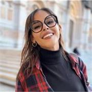 Laureata in giurisprudenza, ho avuto modo negli anni scolastico-accademici di conseguire diverse certificazioni nella lingua inglese tra cui l’IELTS Test con un risultato di B2 nella parte scrittura e ascolto e C1 nella conversazione. Sono disponibile a d