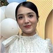 Maestra de inglés especializada en adolescentes y niños