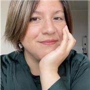 Profesora de historia, realizo clases desde 5to básico a 4to medio