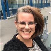 Professeure et traductrice bilingue, cours d’anglais pour tous les niveaux, apprendre l’anglais en chantant