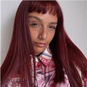 Experienced and highly-qualified ESL Teacher offering communicative online lessons