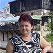 Uczyłam języka polskiego zarówno uczniów jak i osoby dorosłe z Ukrainy.
Poziom zajęć dostosowuję do umiejętności uczniów.