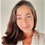 Maestra de apoyo escolar presencial o en línea para niños, adolescentes y adultos