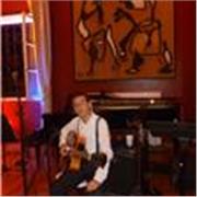 Profesor de música 🎵dicta clases de guitarra🎸, piano 🎹lenguaje musical🎼 y canto🎤