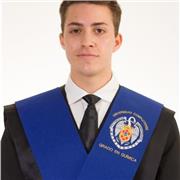 Graduado en Química da clases particulares de apoyo para asignaturas como química y física de ESO y Bach