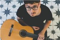 Clases de guitarra clásica y popular para niños y adultos (opción presencial u online)