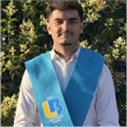 Soy un chico joven organizado y que me gusta el diseño, hacer llamativos los apuntes para que a los niños les llamen la atención
