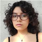 Profesora de inglés con experiencia en atención a niños y adolescentes
