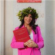 neo-laureata in Scienze della Mediazione Linguistica (L-12) presso la SSML Carlo Bo, impartisce lezioni cinese livello base