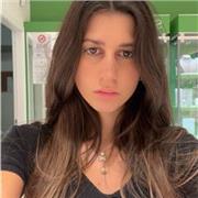 Madrelingua spagnola impartisce lezioni a studenti o a chi è appassionato della lingua e desidera fare conversazioni e migliorare