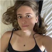 Estudiante de primer curso de Enfermería con bachillerato de ciencias de la salud, ofrezco clases de Biología en Mataró.