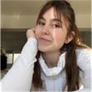 Profesora titulada con dos años de experiencia y amante de los niños