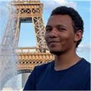 Etudiant qui peut accompagner des élèves en difficulté. 