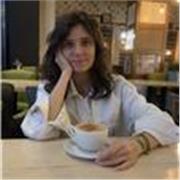 Je propose des cours d’anglais pour des élèves du collège et du lycée de même que des cours de préparation à des études à l’étrang