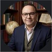 Profesor de matemáticas titulado con amplia y variada experiencia 