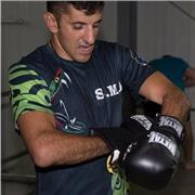 Étant passionné de sport depuis mon plus jeune âge, il allait de soi que je me dirige vers des études dans le milieux du sport. Après avoir validé une Licence Staps mention entraînement sportif, je m’épanouis pleinement dans mon métier de coach sportif à