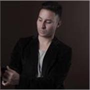 Emprendedor digital experto en lA. Creación de vídeos.