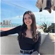 Estudiante de Filología Clásica y ofrezco clases particulares de latín, griego, Lengua Castellana y apoyo académico personalizado.