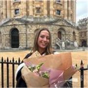 Oxford English Graduate providing lessons in English up to A level, as well as application advice